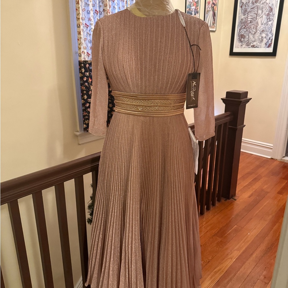 Mac Duggal Elegant Blush Pink Midi Dress ,size 4, New with tags